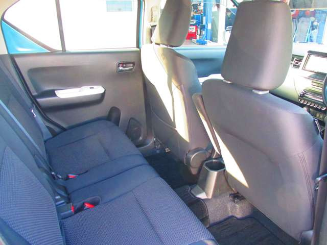 �{�������������肪�Ƃ��������܂��B������̎ԗ��f�ڒ��݌ɂ���!!�����X�̍ۂ͂��A�����肢�v���܂��B