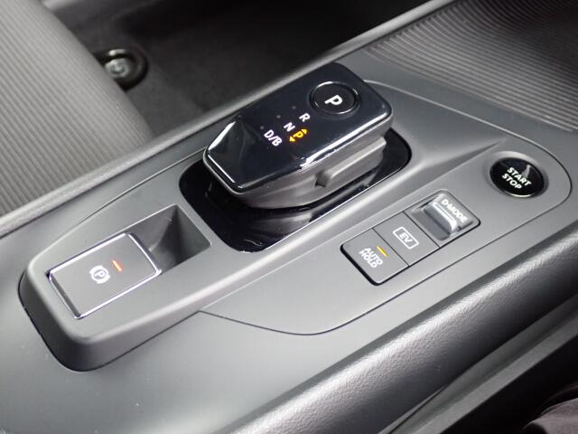 �V�t�g�m�u�̓X�����Ȃ��A���ꂢ�ȏ�Ԃł��B���ł��G��镔�������ꂢ���Ƒ�؂ɏ���Ă������Ƃ�������܂���B