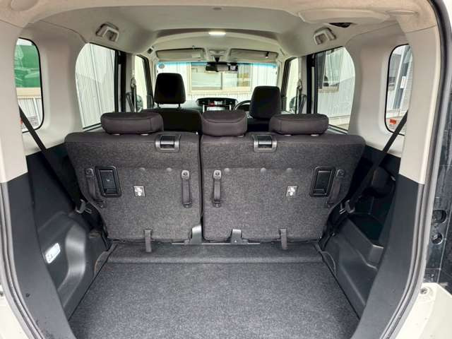 ���X�̓W���Ԃ̂قƂ�ǂ��A�{�B���d������s���Ă���܂�!�����̃T�r�����Ȃ��A�R���f�B�V�������ǍD�ł�!���l�i���ł�����薳�ʂ��Ȃ��A���񋟂ł���M���M���̉��i�ł��񋟂����Ă��������Ă���܂���