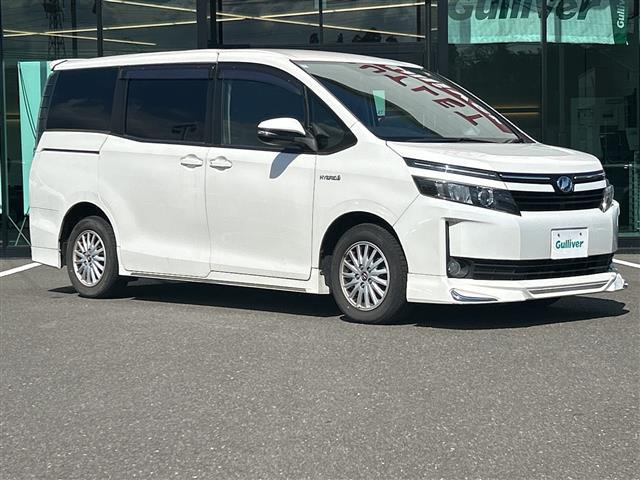 ヴォクシー1.8 ハイブリッド V