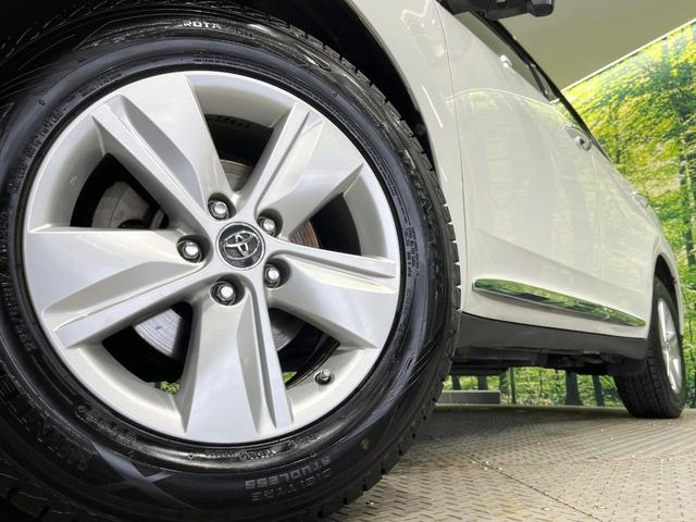 �y����17�C���`�A���~�z�C�[���z�O�ςɃ}�b�`���������A���~�z�C�[���𑕒����Ă���܂��B�e��ЊO�A���~�z�C�[����A�X�^�b�h���X�^�C�����戵�����Ă���܂��B���񂲑��k����������