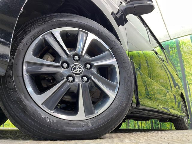 �y����16�C���`�A���~�z�C�[���z�O�ςɃ}�b�`���������A���~�z�C�[���𑕒����Ă���܂��B�e��ЊO�A���~�z�C�[����A�X�^�b�h���X�^�C�����戵�����Ă���܂��B���񂲑��k����������