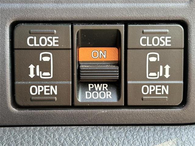 ヴォクシー2.0 ZS 煌