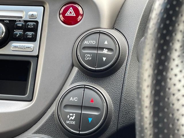 �y�I�[�g�G�A�R���z��x���D�݂̉��x�ɐݒ肷��΁A�ԓ��̉��x�����m�����ʂ≷�x�������Œ����B����&hellip;����&hellip;�Ɖ��x���X�C�b�`���������K�v�͂���܂���B���K�Ȏԓ���Ԃɂ͕K�{�̋@�\�ł��ˁ�