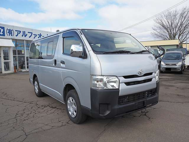 ハイエースバン3.0 DX ロング ディーゼル 4WD