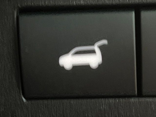 �y�p���[�o�b�N�h�A�z�X�}�[�g�L�[��^�]�Ȃ̃{�^�������������Ń��A�Q�[�g�������ŊJ���܂�!�ו��������Ă��鎞��A�����ʒu�ɂ���o�b�N�h�A��߂�ۂɕ֗��ȋ@�\�ł���