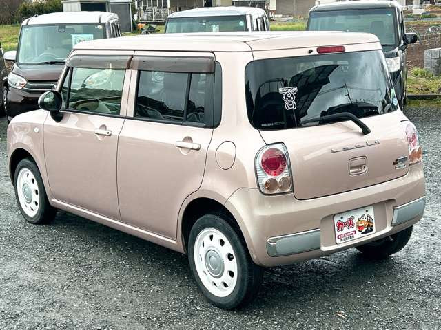 ���X�ł͌y�����Ԃ��畁�ʎԂ܂ŕ��L���I�[�����[�J�[�̎Ԏ�E�F�E�O���[�h��L�x�ɑ����Ă���܂��B