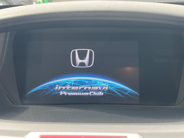 �y���[�J�[�����i�r�z�C���e���A�ɗn�����ރX�^�C���b�V���ȁu��p�݌v�v���[�J�[�i�r�𑕔��􎋔F���⑀�쐫�ȂǊ�{���\�ɂ��D��A���㎿�ȃJ�[���C�t�����y���݂��������܂��B