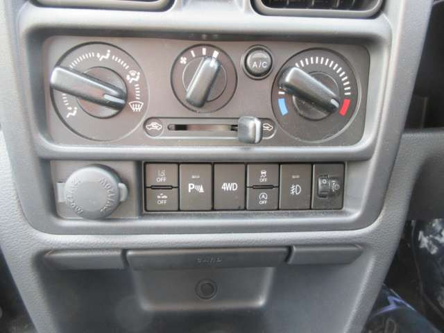 �}�j���A���G�A�R���ł�!!