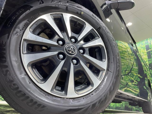 �y����15�C���`�A���~�z�C�[���z�O�ςɃ}�b�`���������A���~�z�C�[���𑕒����Ă���܂��B�e��ЊO�A���~�z�C�[����A�X�^�b�h���X�^�C�����戵�����Ă���܂��B���񂲑��k����������