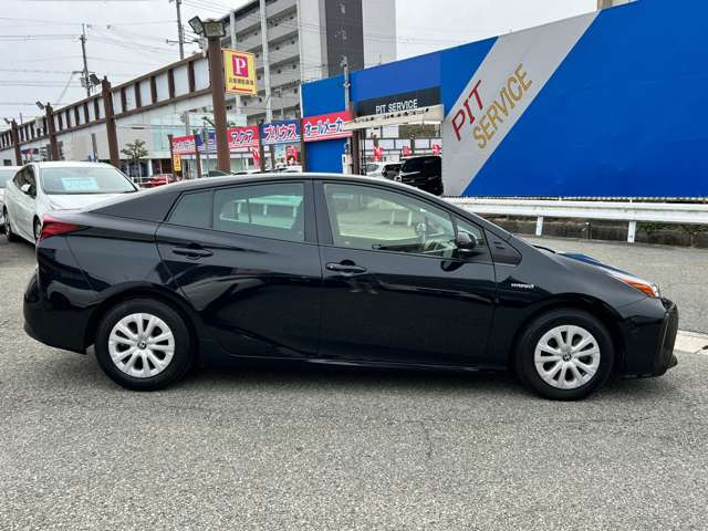 �O���[�v���݌ɐ�200��ȏ�!!�L�x�ȍ݌ɂ̒����炨�q�l�ɂ҂�����Ȉ�������Ă������܂�!!