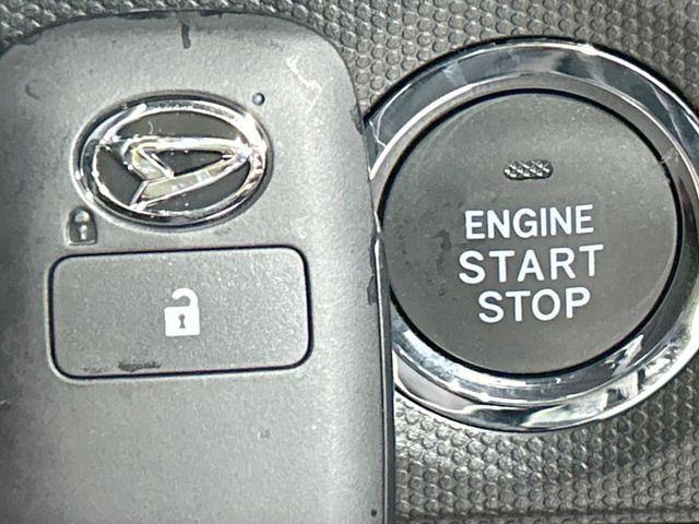 �y�L�[�t���[�V�X�e���z�J�o����|�P�b�g�ɓ��ꂽ�܂܂ł��h�A�̎{���E�������\�ȃX�}�[�g�L�[�𑕔��B�G���W���̃I���E�I�t�����J�M�����o���K�v����������Ƃ��Ă��֗��ł���