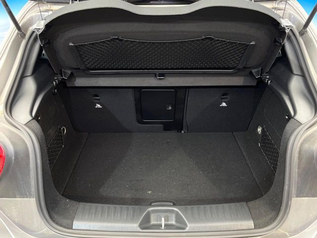 ���g�����N���[��:����L������e�X�y�[�X!���ꂾ���̍L��������΂��������⃌�W���[�Ȃǂɂ��œK�ł�!�g�p�������Ȃ����ꂢ�ȏ�Ԃ��ێ����Ă���܂��B