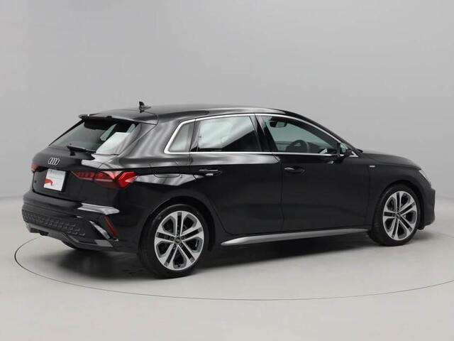 A3スポーツバック30 TFSI Sライン