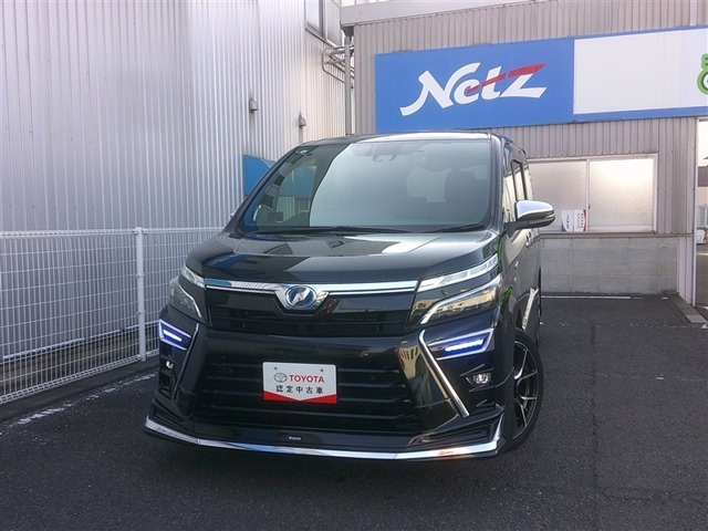 ヴォクシー1.8 ハイブリッド ZS 煌II