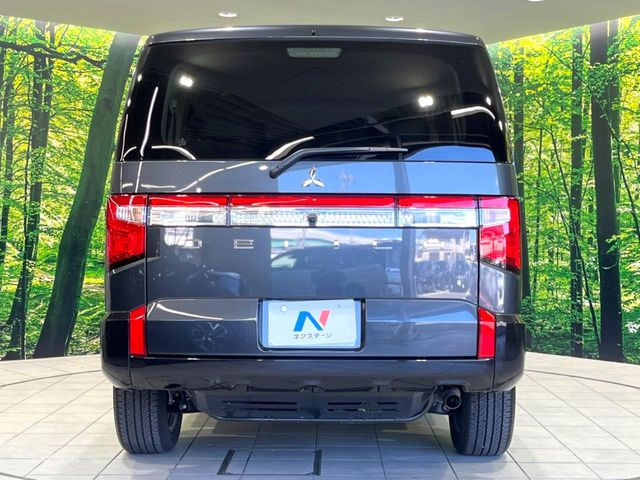 安心の最長10年・走行無制限保証(有償)をご用意。保証内容も充実はもちろん、無料点検&オイル交換や、年中無休の全国・24時間ロードサービスも付帯されておりますのでご安心下さい。