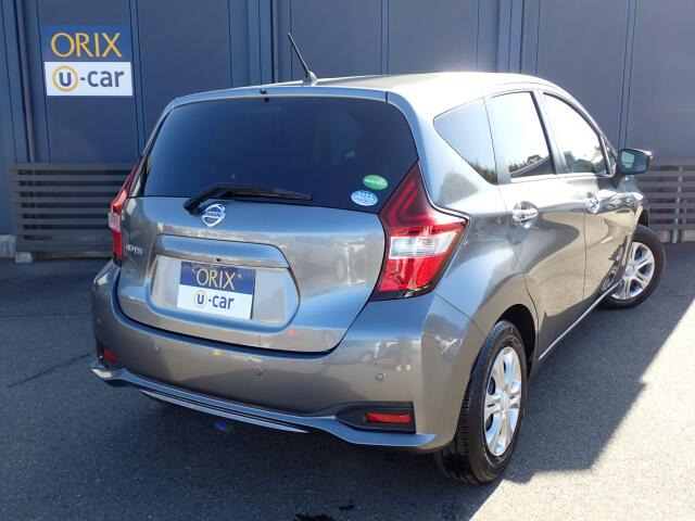 �����r���[�̉摜�ɂȂ�܂��B�I���b�N�X�F�蒆�ÎԂɂ́A���w��������S���Ă���肢���������߂ɁA�Ǝ��́u�I���b�N�X�F�蒆�Îԕۏ؁v�����t�����Ă��܂��B