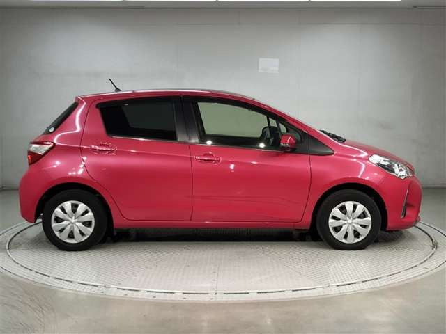 ヴィッツ1.0 ジュエラ