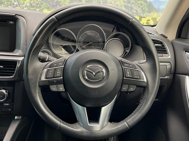 �y�����v�����X�e�A�����O�z�㎿�Ȋv���g�p���邱�ƂŁA��ɂ����������݂ƂĂ��^�]���₷���n���h���ł���