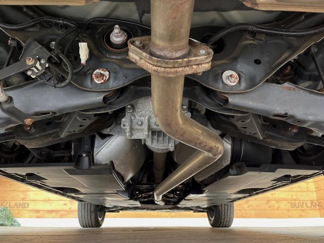 ����肪���ꂢ�Ȃ����ɁA�h�K���H�̎{�H���I�X�X���B�~��n��͂������A���ݕ��ɂ��Z���̕���A��Ń}�����E�E�B���^�[�X�|�[�c���������ɂ��D�]���������Ă���܂��B