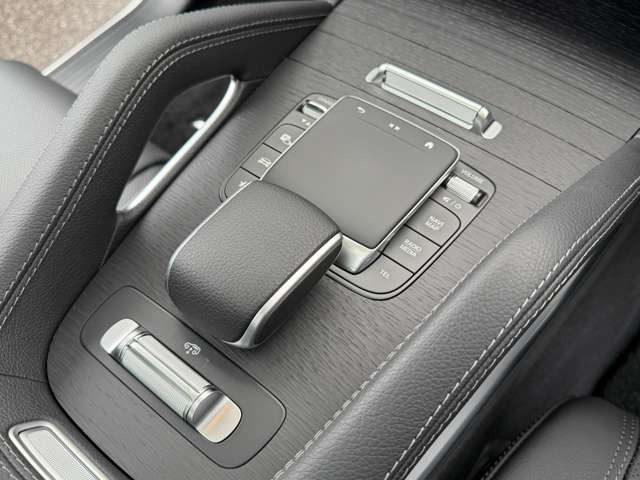 �h���C�u�Z���N�g(�G�R�E�R���t�H�[�g�E�X�|�[�c)�E�G�A�T�X�y���V�����X�C�b�`�B