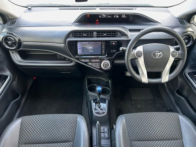 アクア1.5 X-URBAN