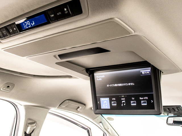 ★フリップダウンモニター★後席の方もDVD等をお楽しみいただけます!