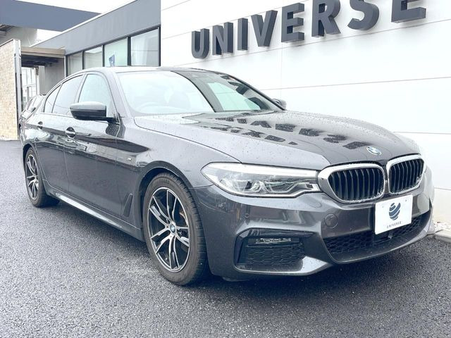 �������t�т̕ۏ؂̑��A���S�̍Œ�3�N�E���s�������ۏ�(�L��)�����p�ӁB�A���Ԃ����S���Ă��y���݂���������l�A�ۏؓ��e���[���͂������A�����_��&�I�C�������⃍�[�h�T�[�r�X���t�т��Ă���܂��B