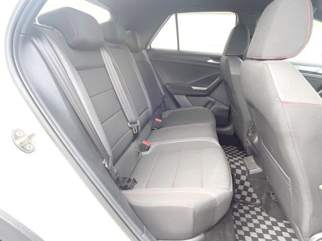 ���㕔���Ȃ��C�ɂȂ�悤�ȃL�Y�E�����ւ��蓙�A�傫�ȃ_���[�W�͂Ȃ��A�ǍD�ȏ�Ԃł��B