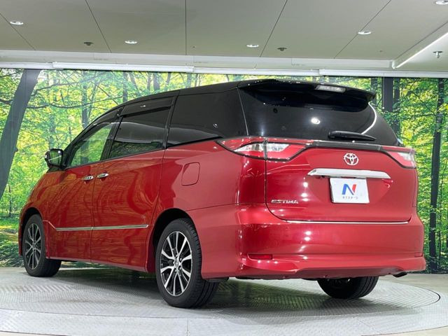 高透明度のガラス皮膜で撥水はもちろん、上質なツヤ・光沢を実現。紫外線や酸性雨から大切な愛車を保護し、色あせ・劣化を防止。「弾スプラッシュコート」、「弾プリミッサコート」からお選びいただけます。