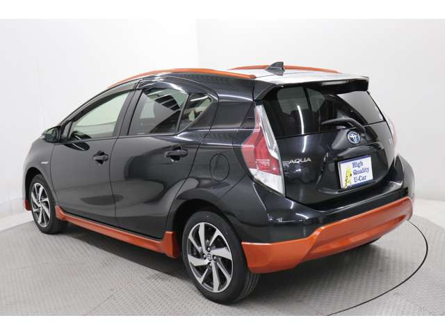 アクア1.5 X-URBAN