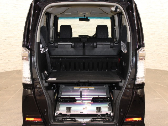 N-BOX+カスタムG 4WD