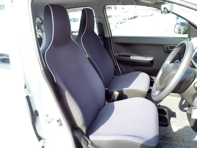 �t�����g�V�[�g�A��ԗǍD�ň��S�ł��B�傫�ȉ�����Ȃ����S�ł�