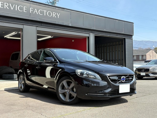 V40T4 SE