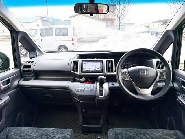 �����[���ɂ��s���Ȃ��q�l�ł��܂��́A�����k���҂����Ă���܂���wNEODrive�x����TEL011�]792�]0374