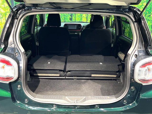 ���i�̂���������ʋ΁A���}���ɏ\���ȉ׎��X�y�[�X���m�ۂ��Ă���܂��B�Z�J���h�V�[�g��|���ƁA�傫�ȉו��̐ύڂ��\�ł���