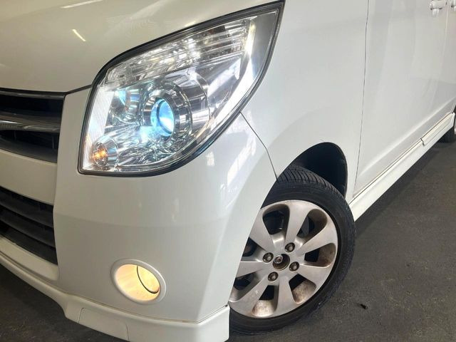 �yHID�w�b�h���C�g�z���ɖ��邭�O�����Ƃ炵�Ă����̂ŁA���V����Ԃ̑��s�������E�ǍD�ň��S���Ă���肢�������܂��B