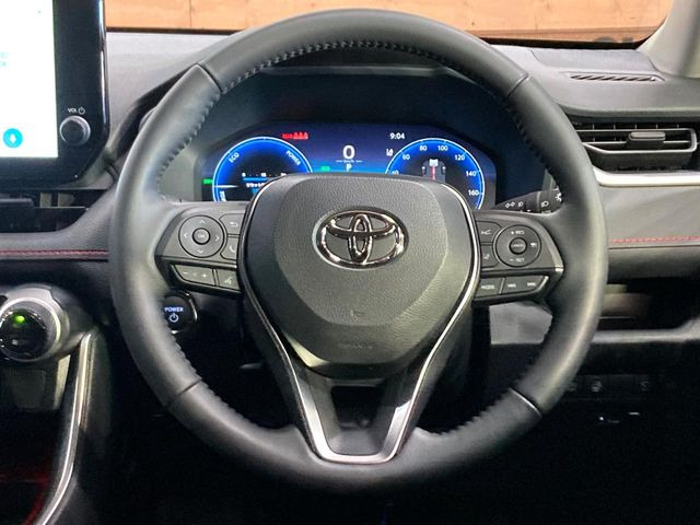 �y�����v�����X�e�A�����O�z�㎿�Ȋv���g�p���邱�ƂŁA��ɂ����������݂ƂĂ��^�]���₷���n���h���ł���