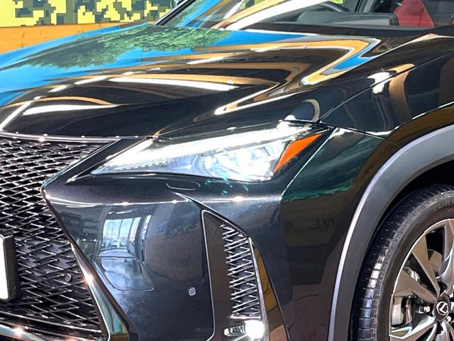 �yLED�w�b�h���C�g�z���V����ԑ��s�����ǍD�Ȏ��E���m�ۂ����S���ĉ^�]�ł��鍂�P�xLED�w�b�h���C�g�𑕔�!�_�����x�������A����d�͂��}�����Ă��܂��B