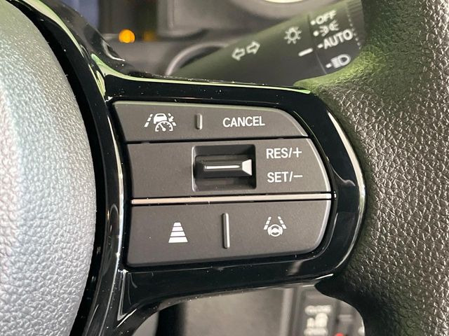 �y�A�_�v�e�B�u�N���[�Y�R���g���[���z�������H�ł̒��������s���y��!!�����ő��x��ۂN���[�Y�R���g���[�����A�Փˌy���V�X�e���ƘA�g���A�O���̎ԗ������m���ĎԊԂ�ۂ悤�ɑ��x���߂��Ă���܂�!!