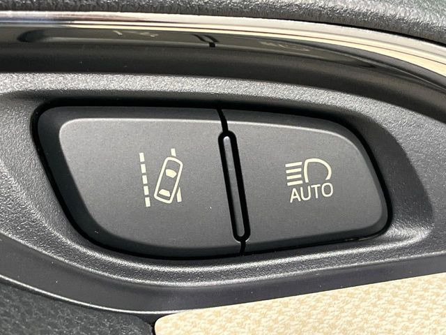 �y�Ԑ���E�x��z���H��̔�(��)����F�����A�Ӑ}�������s���̎Ԑ�����͂ݏo�������ɂȂ������A���[�^�[���̌x�����ƃu�U�[�Œ��ӊ��N���Ă������S�E���S�@�\�ł���