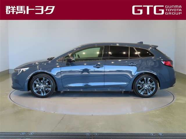 カローラツーリング1.8 ハイブリッド W×B