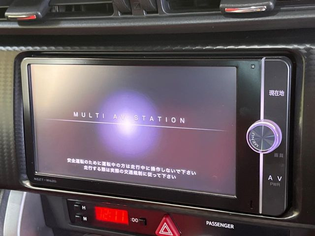 �y�����i�r�z�l�C�̏����i�r�𑕔��B�I�[�f�B�I�@�\���[�����Ă���ABluetooth�ڑ�����΂������̃X�}�z��MP3�v���C���[�̉��y���Đ��\!�����̉^�]������Ɋy�����Ȃ�܂�!!