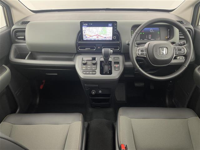 フリード1.5 e:HEV クロスター