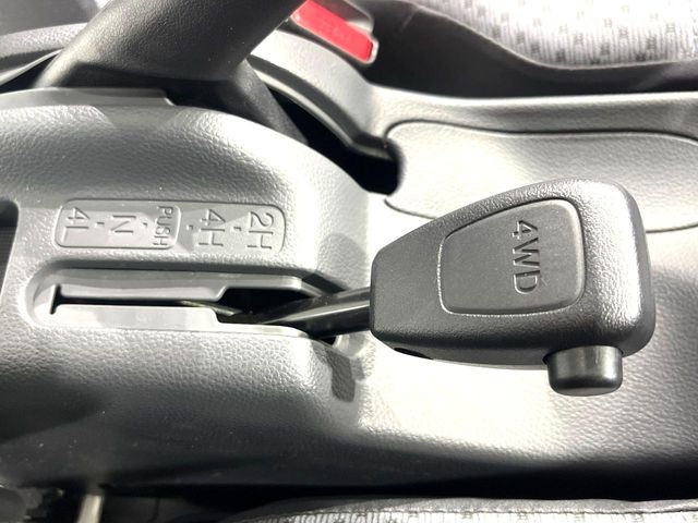 4WD�̂��Ԃł��̂ŁA�ᓹ�ł����S�ł���~��n�n��ɂ��Z�܂��̕��ȊO�ɂ��A�E�B���^�[�X�|�[�c����̕���~��n��֋A�Ȃ����@�������ɂ���������!