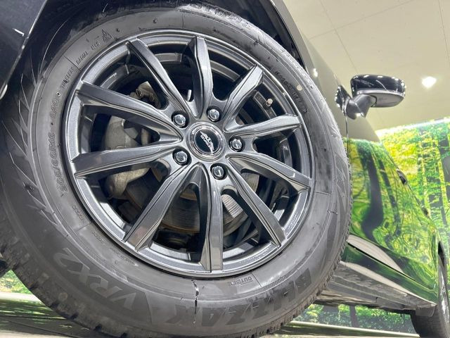 �y16�C���`�A���~�z�C�[���z�O�ςɃ}�b�`�����A���~�z�C�[���𑕒����Ă���܂��B�e��A���~�z�C�[����A�X�^�b�h���X�^�C�����戵�����Ă���܂��B���񂲑��k����������