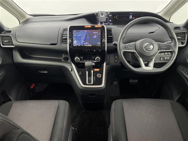 セレナ2.0 ハイウェイスター Vセレクション