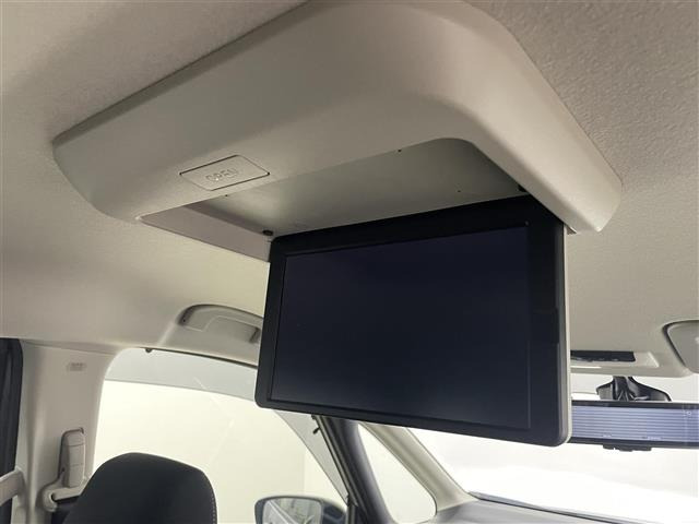 セレナ1.2 e-POWER ハイウェイスターV