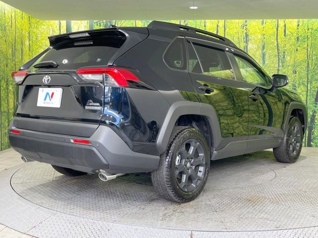 ☆全国のネクステージからお取り寄せが可能※!遠方の店舗に展示してあるクルマが気になる場合も、最寄りの店舗でご覧いただくことが可能です!是非私たちに要望をお聞かせください!※別途費用