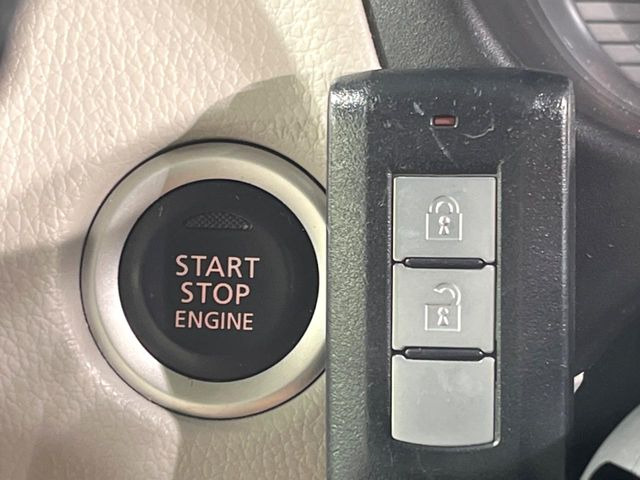 �y�I�y���[�V�����L�[�z�J�o����|�P�b�g�ɓ��ꂽ�܂܂ł��h�A�̎{���E�������\�ȃX�}�[�g�L�[�𑕔��B�G���W���̃I���E�I�t�����J�M�����o���K�v����������Ƃ��Ă��֗��ł���